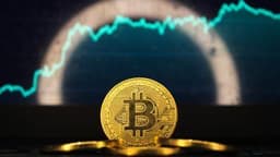 Bitcoin and Ether ETFs Open the Week With Strong Inflows