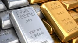 Robert Kiyosaki Eyes $10K Gold, $200 Silver as US Debt Nears $40T