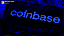 Coinbase Quietly Shifts Nearly 800,000 BTC in a Mega Consolidation Move