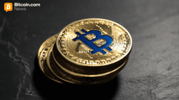 Bitcoin Drops Under $70K, Stuck Mid-Range With Fading Strength