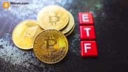 Bitcoin ETFs Extend Weekly Inflows Despite Late-Week Pullback