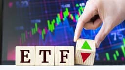 Blackrock’s IBIT Leads $77M Bitcoin ETF Outflow as XRP Funds Add $7.4M