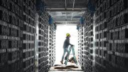 Expert Flags Bitcoin's First Hashrate Bear Market as Network Sheds 145 EH/s