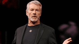Saylor Blasts Bitcoin Doom Narrative, Says $400B AI Frenzy Drained Crypto Capital